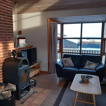 Дом отдыха Cozy Near Forest And *