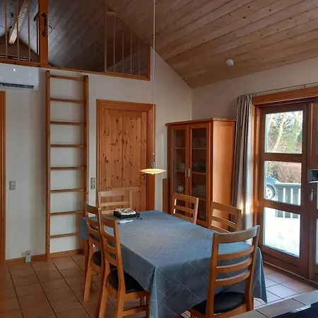 Cozy Near Forest And Дом отдыха *