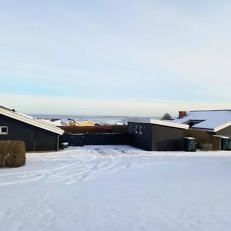 Cozy Near Forest And Дом отдыха